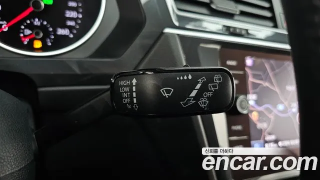Volkswagen Tiguan 2019 thumb 12