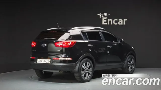 Kia Sportage 2010 thumb 3