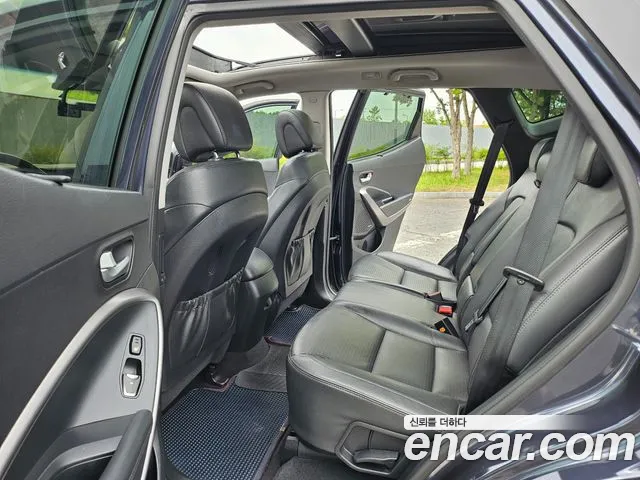Hyundai Санта Фе 2014 thumb 6