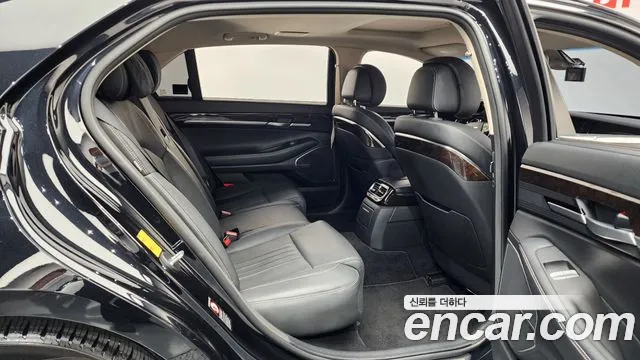 Genesis G90 2020 thumb 10