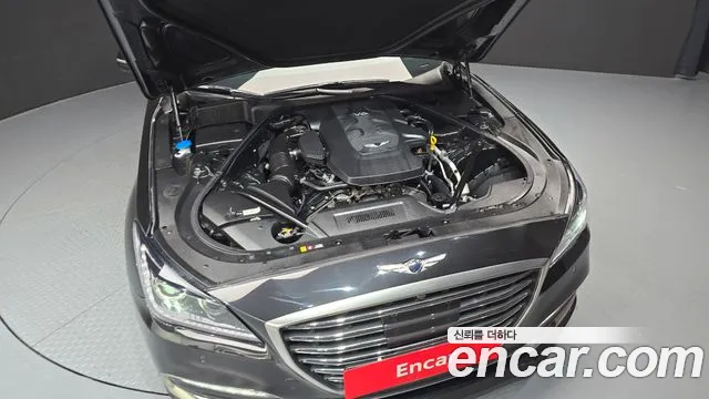 Genesis G80 2017 thumb 10