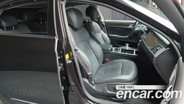 Genesis G80 2017 thumb 9