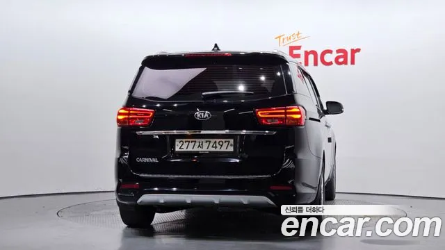 Kia Carnival 2020 thumb 12