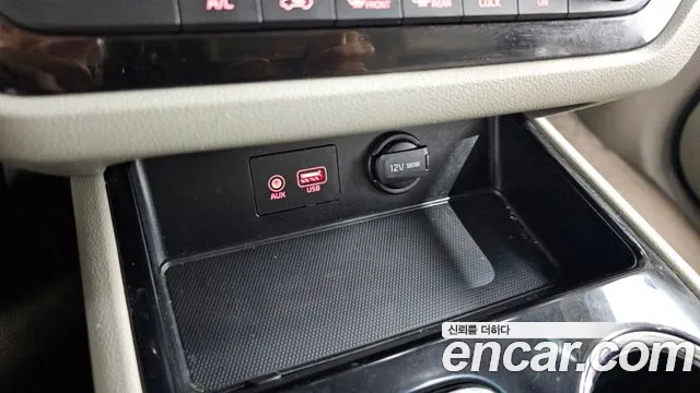 Kia Carnival 2020 thumb 6