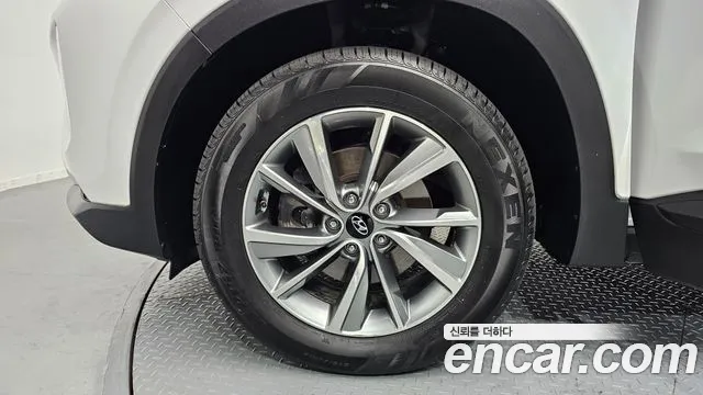 Hyundai Santa Fe 2019 thumb 12