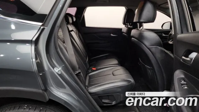 Hyundai Santa Fe 2019 thumb 5