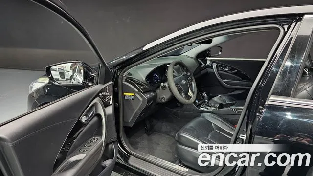 Hyundai Grandeur 2013 thumb 10