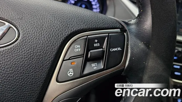 Hyundai Grandeur 2013 thumb 4