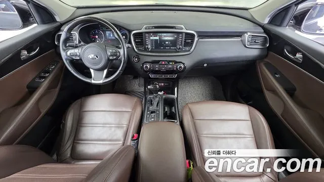 Kia Sorento 2016 thumb 10
