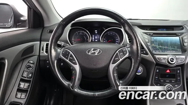 Hyundai Elantra 2015 thumb 5