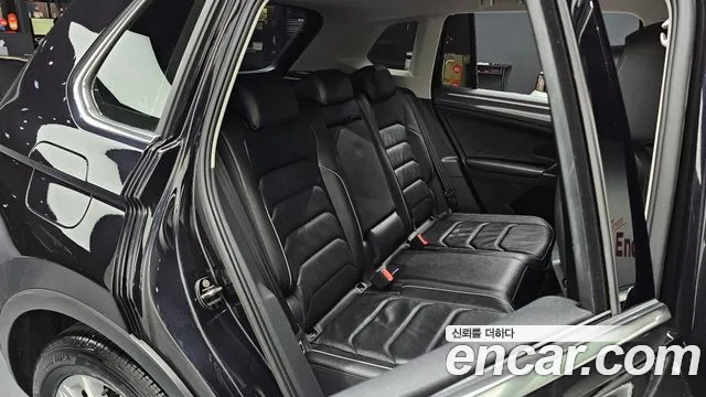 Volkswagen Tiguan 2018 thumb 6