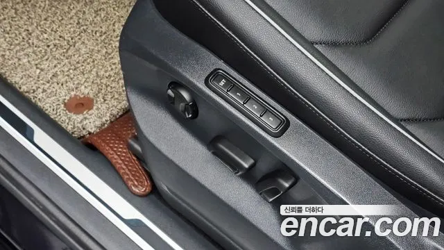 Volkswagen Tiguan 2018 thumb 9