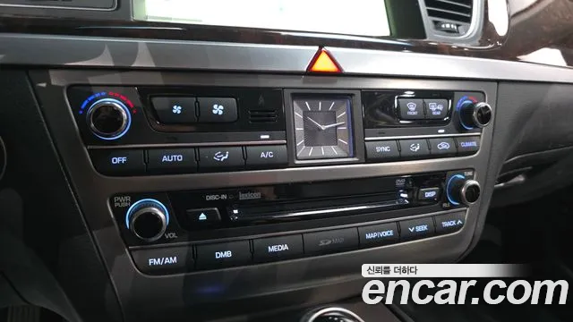 Hyundai Genesis 2015 thumb 8