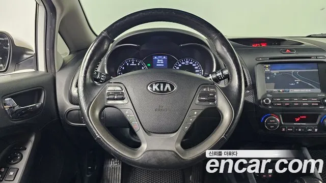 Kia K3 2013 thumb 11