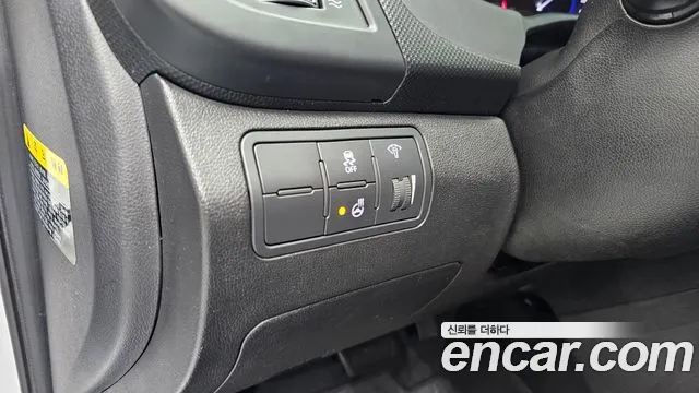 Hyundai Accent 2018 thumb 10