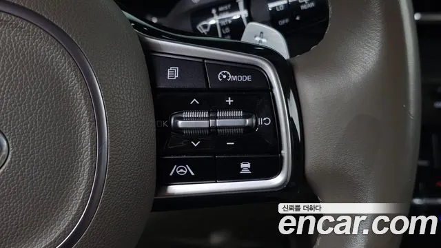 Kia Carnival 2020 thumb 3