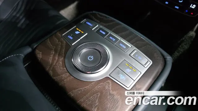 Genesis G80 2022 thumb 6