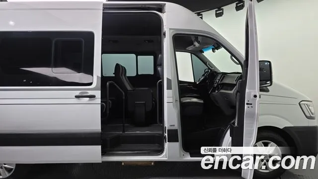 Hyundai Solati 2018 thumb 12