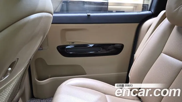 Kia Carnival 2019 thumb 7