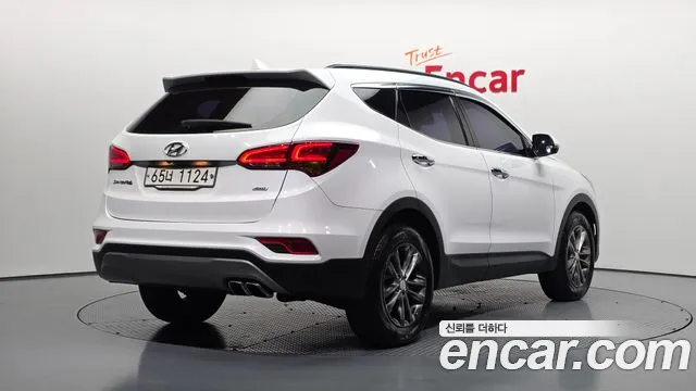 Hyundai Santafe 2017 thumb 5