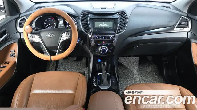 Hyundai Santafe 2017 thumb 12