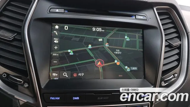 Hyundai Santafe 2017 thumb 10