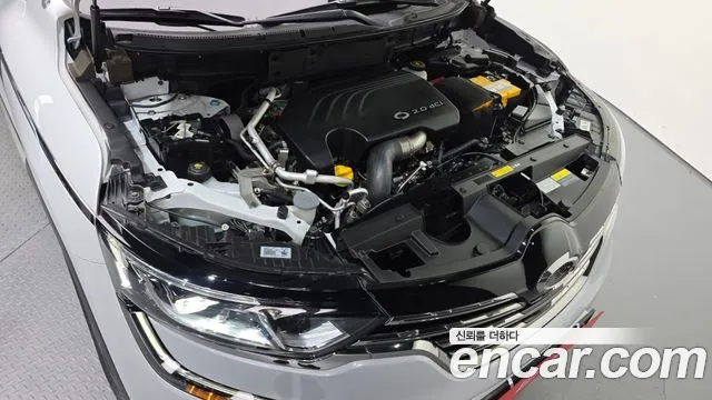 Renault QM6 2017 thumb 6