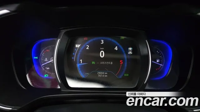 Renault QM6 2017 thumb 8