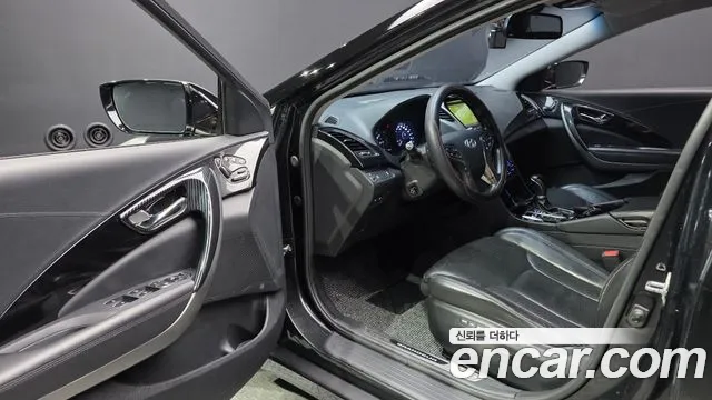 Hyundai Grandeur 2011 thumb 4