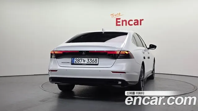 Honda Accord 2024 thumb 4