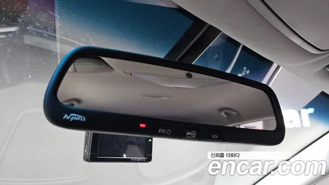 Hyundai Santafe 2016 thumb 3