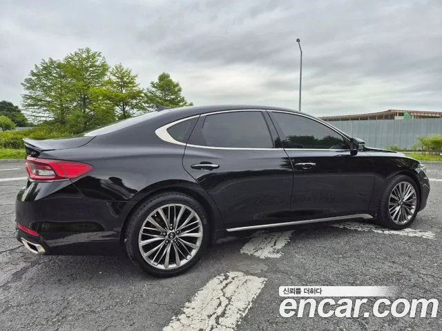 Hyundai Grandeur 2017 thumb 3