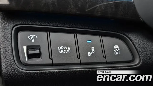Hyundai Grandeur 2016 thumb 3