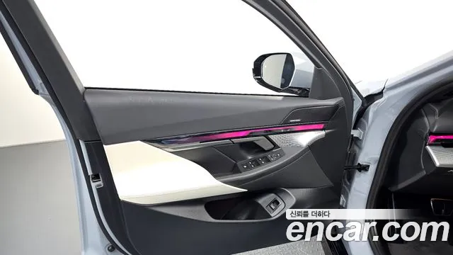 BMW 5 серии 2024 thumb 4