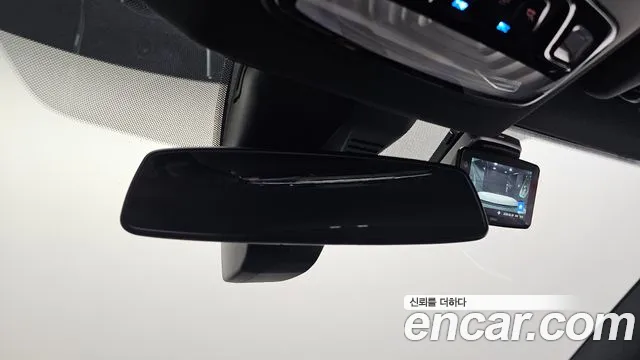 BMW M2 2025 thumb 2