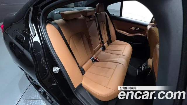 BMW 3 серии 2024 thumb 10