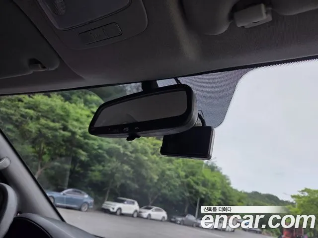 Hyundai Staria 2020 thumb 4