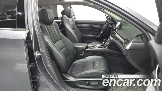 Honda Accord 2019 thumb 9