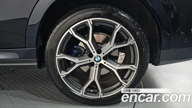 BMW X6 2022 thumb 9