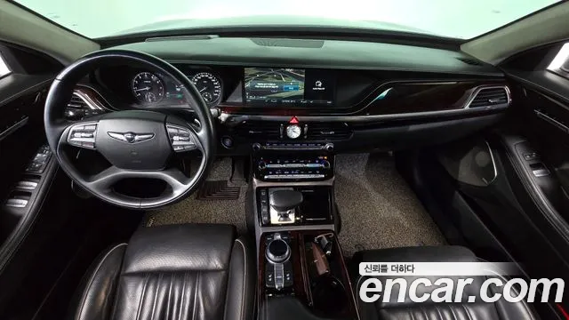 Genesis G90 2018 thumb 6