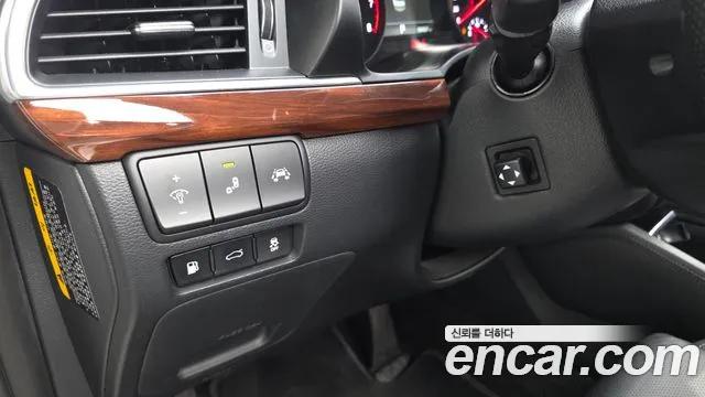 Kia K7 2017 thumb 12