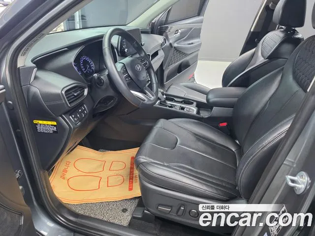 Hyundai Santa Fe 2018 thumb 10