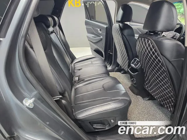Hyundai Santa Fe 2018 thumb 7