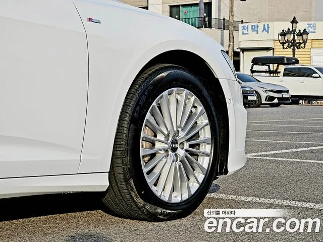 Audi A6 2021 thumb 2