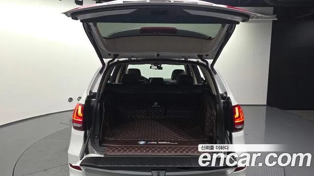 BMW X5 2014 thumb 11