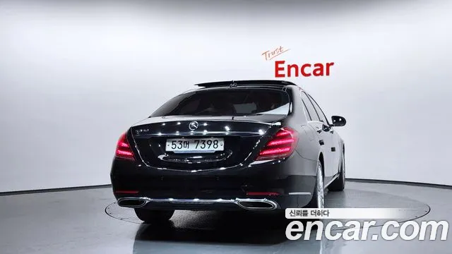 Mercedes-Benz S-Class 2019 thumb 10