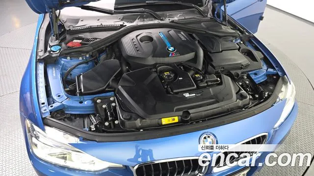 BMW 3 серии 2017 thumb 11