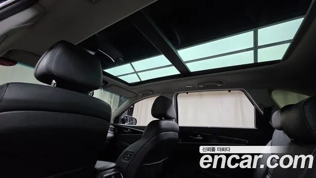 Kia Sorento 2017 thumb 12