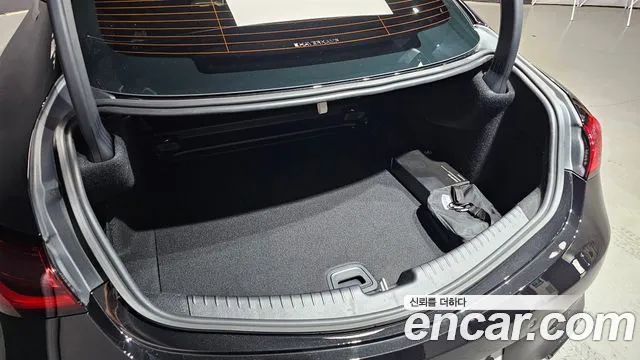 Mercedes-Benz CLE-Class 2025 thumb 5