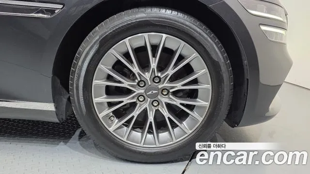 Genesis G80 2020 thumb 10